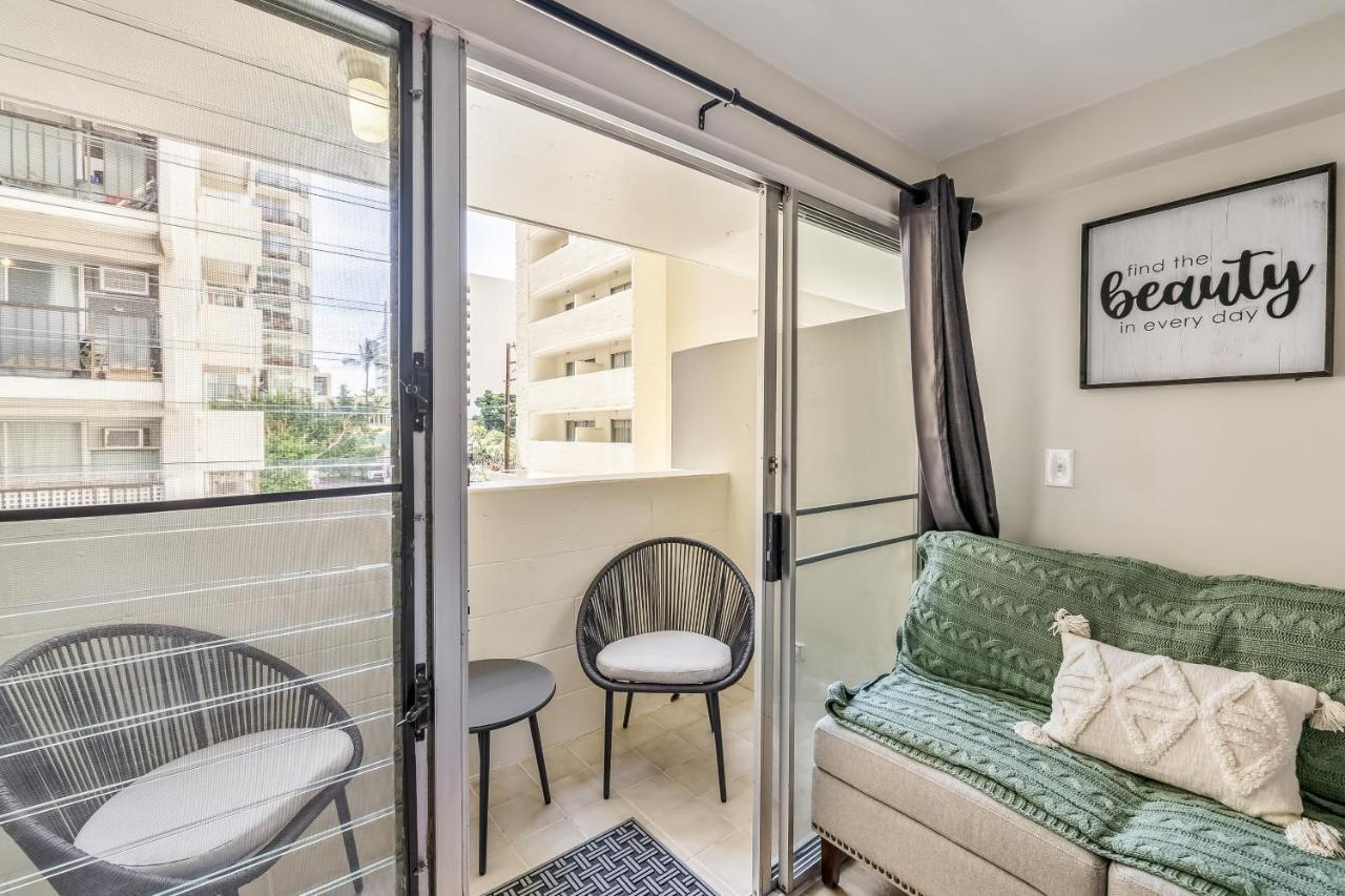 Bright & Cozy Condo Unit With Balcony! Honolulu Exterior foto