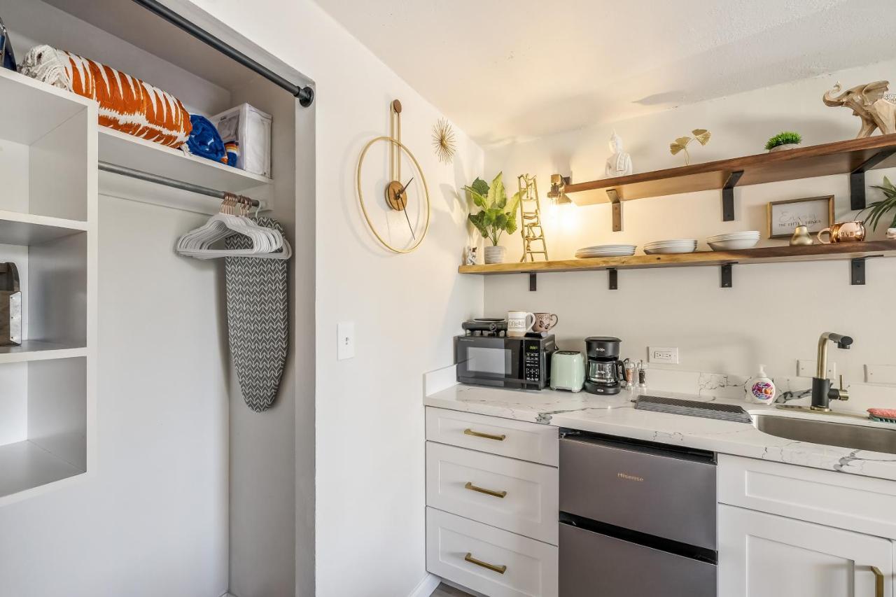 Bright & Cozy Condo Unit With Balcony! Honolulu Exterior foto